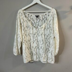 Y2K Festival American Eagle White lace blouse with tie neck and 3/4 sleeves